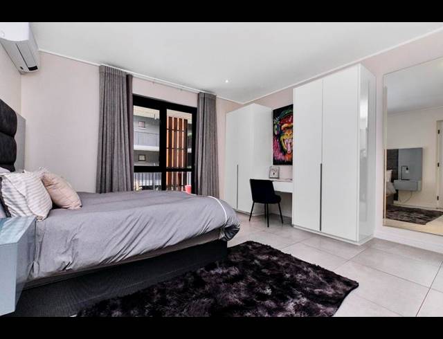 2 BEDROOM PROPERTY TO RENT IN HYDE PARK